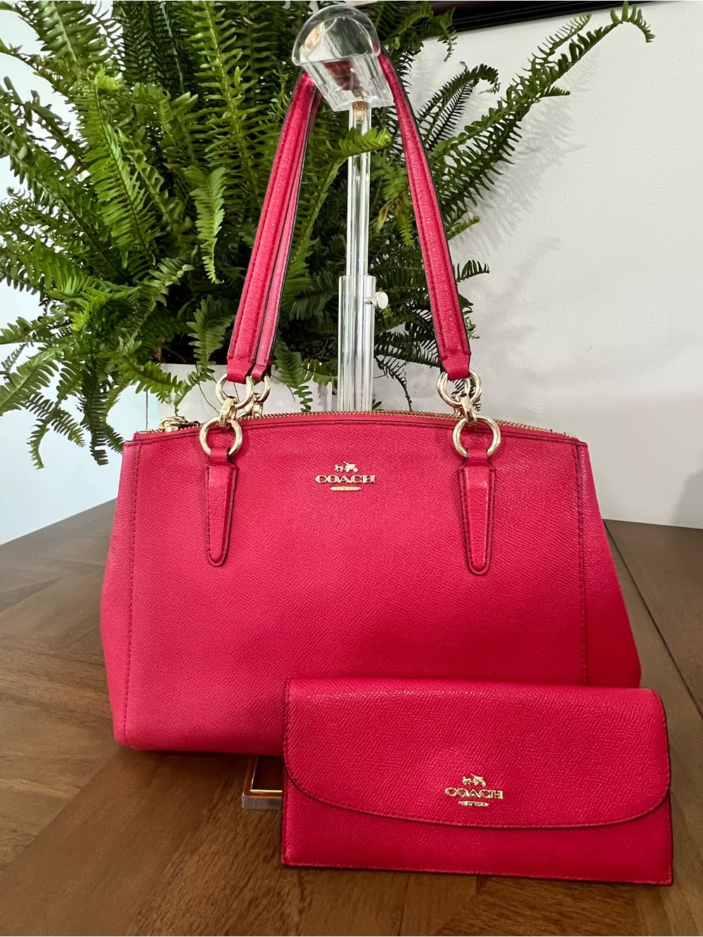 Authentic Coach Hot Pink Leather Purse & Matching Wallet Set (F57520)
